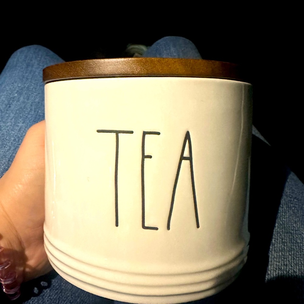 NWT -Rae Dunn Tea canister